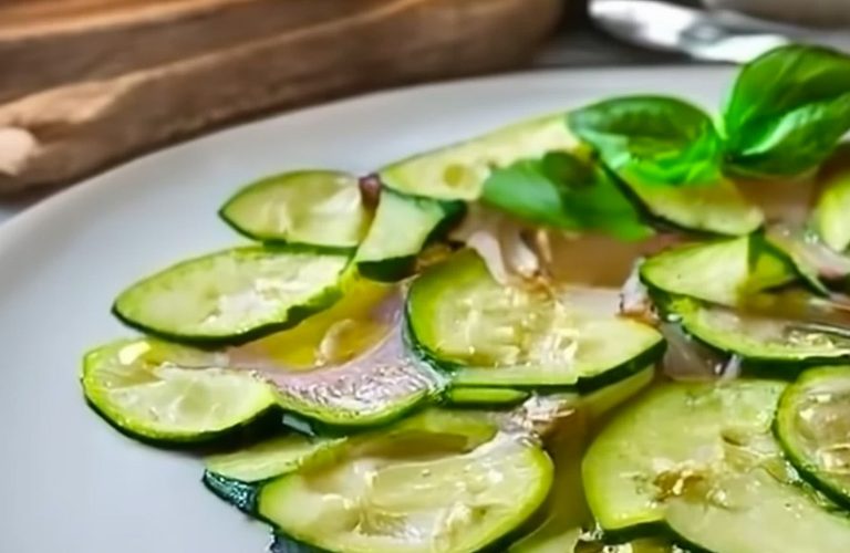 Carpaccio de courgettes marinées : une recette saine à IG bas prête en 15 min !